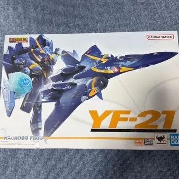 반다이 YF-21 마크로스 플러스 초합금 가르도
