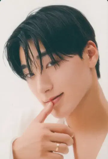 ATEEZ HMV SAN Ashes to Light