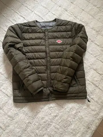 단톤 다운 자켓