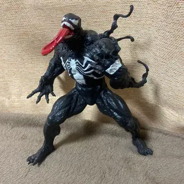 MARVEL 베놈 피규어