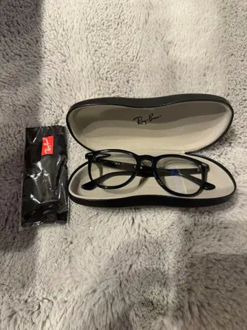 레이밴 블랙 프레임 안경 케이스 포함