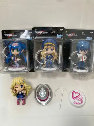 마크로스 F 큥캐릭터 4점 세트