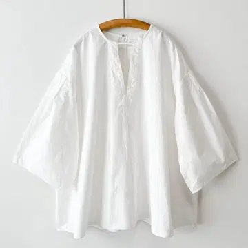 클라네 MANOF 볼륨 슬리브 스모크 상의 오버 사이즈 화이트