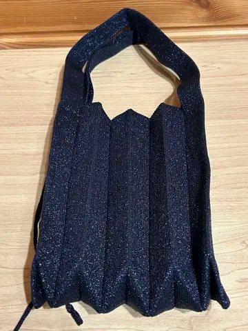 [ 익명 배송 ] 럭키 플리츠 니트 스타리 S 스타리 ( 네이비 )