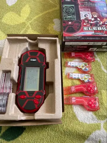 반다이 ELEBILE RED 빨간색