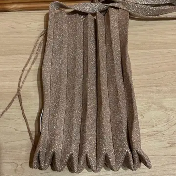 [ 익명 배송 ] 럭키 플리츠 니트 스타리 M 스타리 ( 샴페인 )