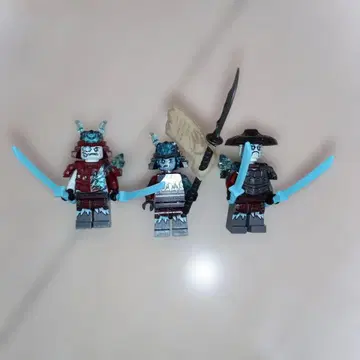 레고 미니 피규어 닌자고 3개 묶음 판매 정품 브리자드 사무라이