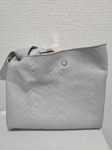 새상품급 JW Anderson 체인 핸들 MADE IN SPAIN