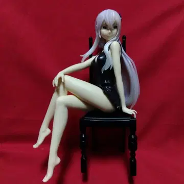 리제로 에키드나 피규어