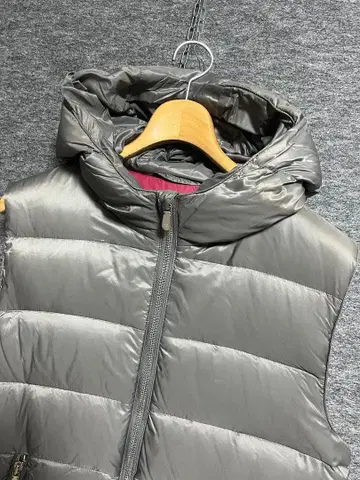 엘레벤티 일레븐티 W 지퍼 후디드 다운 베스트