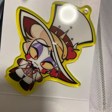 해즈빈 호텔 루시퍼 아크릴 스탠드 겸 아크릴 키링 POPUP