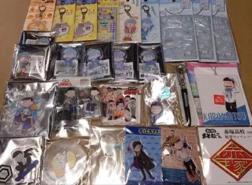 오소마츠 6쌍둥이 마츠노 카라마츠 허스키 아크릴 굿즈 외 묶음 판매 세트