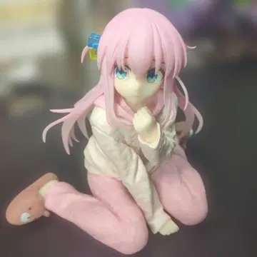 봇치 더 록! 고토 히토리 룸웨어 피규어