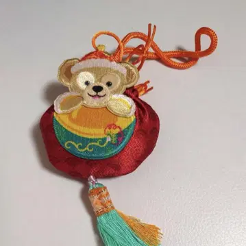 더피 부적 키링 홍콩 디즈니 향주머니 가챠