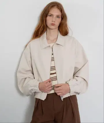 ELOOPS 숏 기장 해링턴 자켓 아이보리