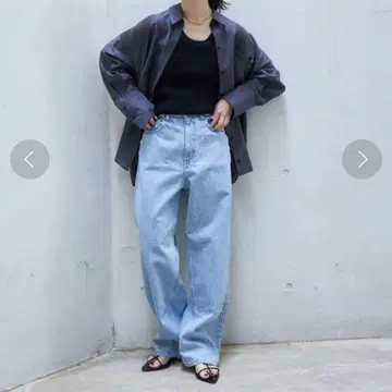 [ 새상품 ] RED CARD 레드카드 Dakota 스트레이트 데님 23