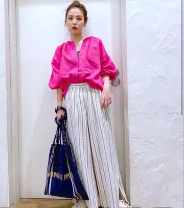 니코앤드 인기 프릴 넥 개더 블라우스 L 린넨 핑크