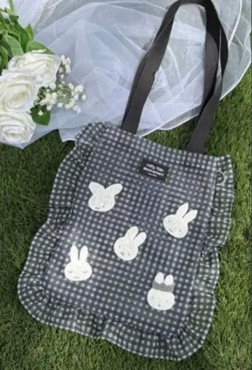 MIIA x miffy 김검 메쉬 토트 미피 콜라보 블랙