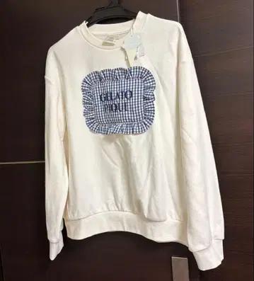 택 포함 미사용 새상품 젤라또피케 필로우 모티브 쭈리 풀오버