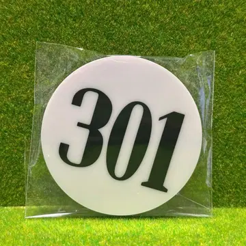 HUNTER x HUNTER 헌터 시험 번호판 아크릴 배지 이르미