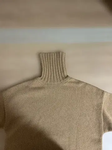 SLONE 터틀 스웨터