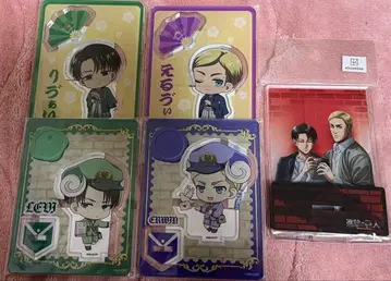 진격의 거인 SD 아크릴 스탠드 리바이 엘빈 모음