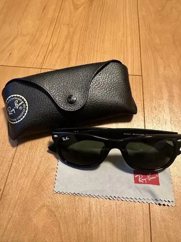 Ray-Ban 뉴 웨이페어러 클래식 블랙