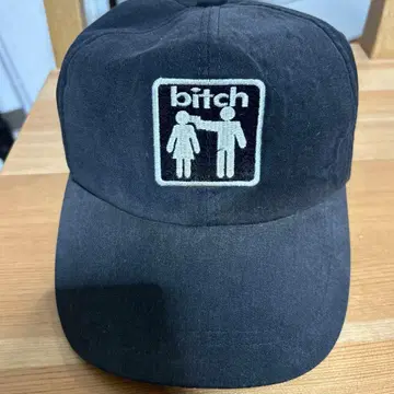 bitch skateboards 캡