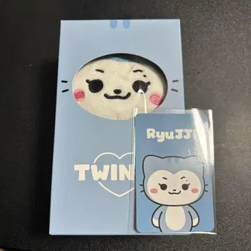 ITZY 류진 ON AIR 미니 봉제 인형 TWINZY 트레이딩 카드