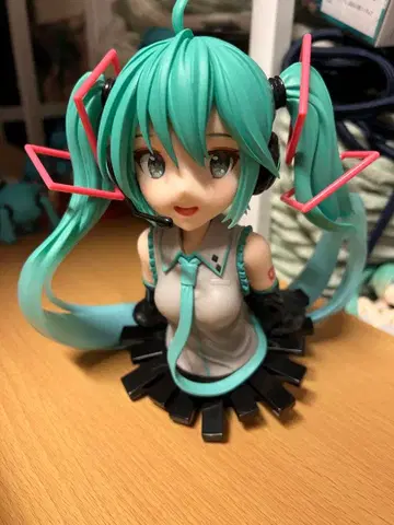 다이토 복권 하츠네 미쿠 흉상 피규어 A상