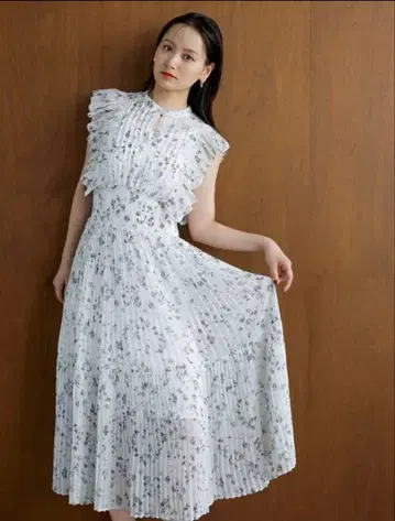 Sustainable 프릴 원피스 블루 0사이즈