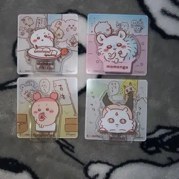 치이카와 아크릴 장면 클립 비스켓 모몽가 헌책방 그 아이