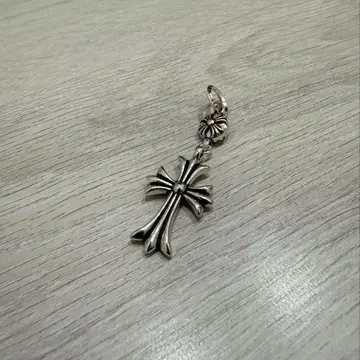 놓치지 마세요 silver925 중후한 느낌 왕도 크로스 목걸이 탑