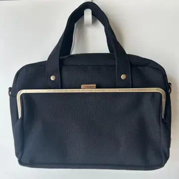 AYANOKOJI 아야노코지 가마구치 스퀘어 백 블랙