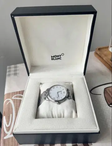 몽블랑 트래디션 데이트 오토매틱