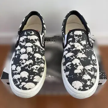 Skate Slip-On Skull Pile Black/White/Gu