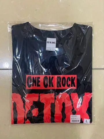 [새상품] ONE OK ROCK DETOX 2025 투어 티셔츠 L