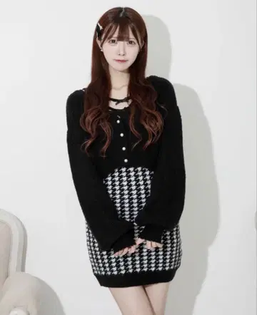 pium 하운드투스 체크 니트 원피스 가디건 세트