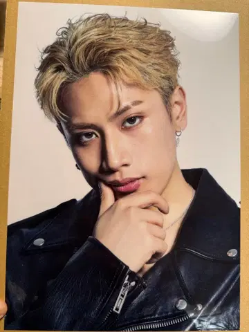 AERON 에이론 TJBB 럭드 C상 클리어 포스터