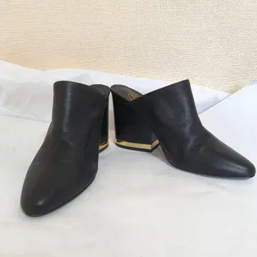 Ash 블랙 뮬 블록힐 37 골드 라인