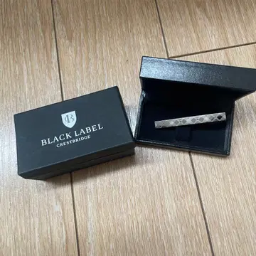 BLACK LABEL CRESTBRIDGE 넥타이핀