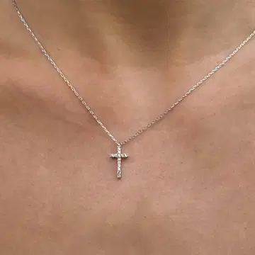 새상품 Brandy Melville 실버 크로스 십자가 목걸이