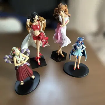 원피스 여자 피규어 세트 ( 야마토, 핸콕, 울티, 푸딩 )