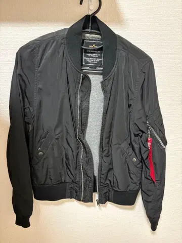 ALPHA INDUSTRIES MA-1 Women