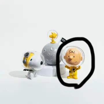 스누피 뮤지엄 한정판 캡슐 피규어 찰리 브라운