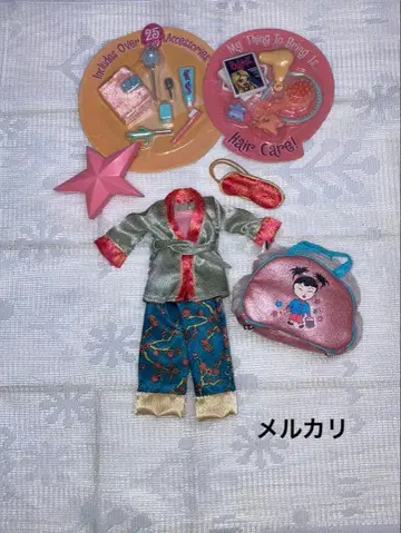 BRATZ 브라츠 슬럼버 파티 제이드 파자마와 잡화