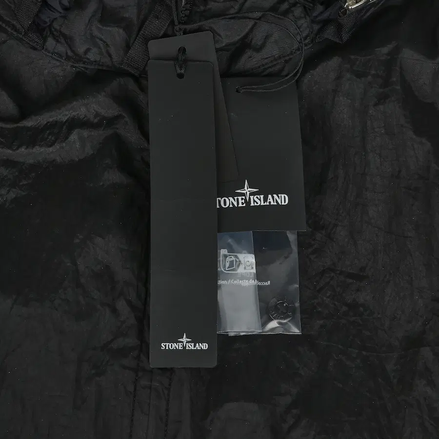 Stone Island 尼龙金属感防水-TC 生态尼龙再生尼龙夹克