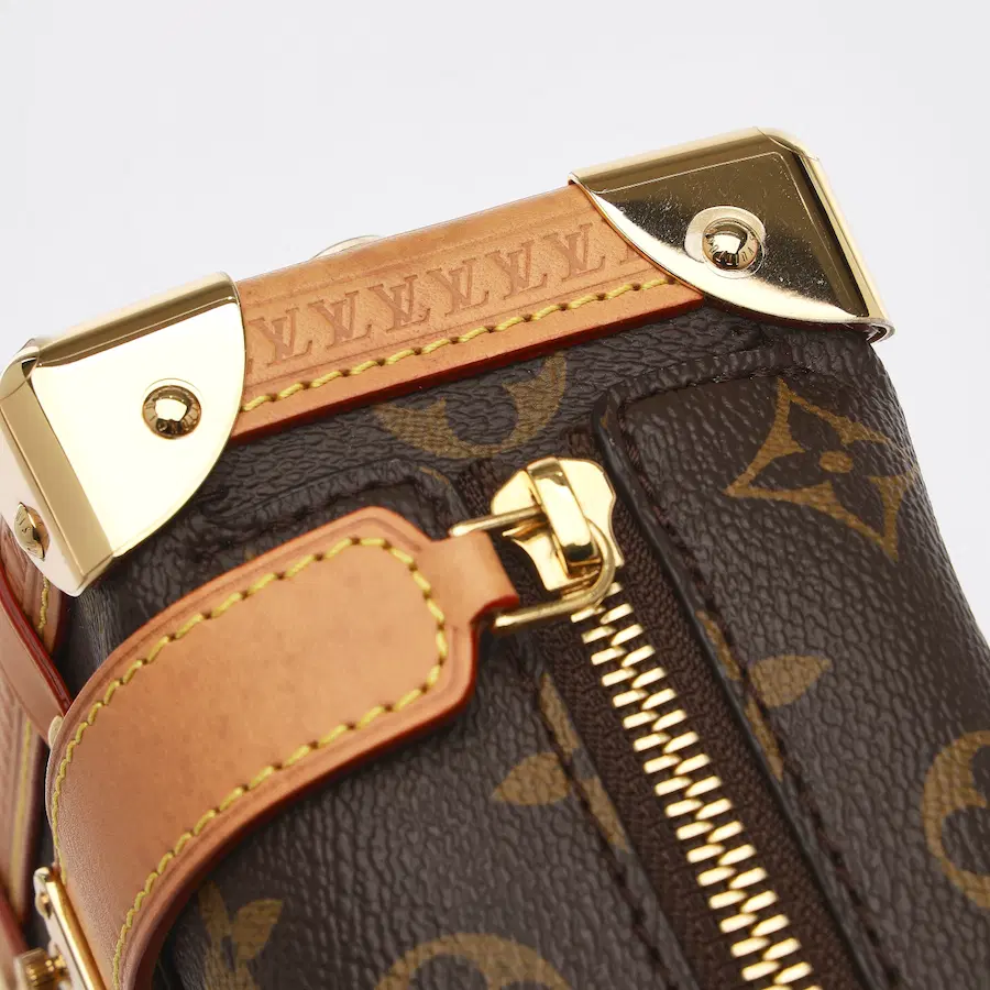 路易威登（LV）Side Trunk Monogram帆布单肩包 MM