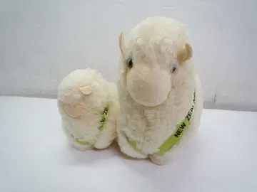 뉴질랜드제 양 봉제 인형 2개 울 양모