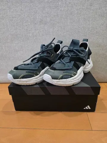 새상품급 아르마니 익스체인지 스니커즈 남성용 그린